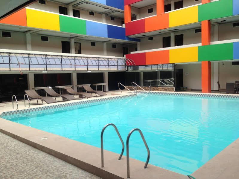 Hotel America อังเฮเลส ภายนอก รูปภาพ